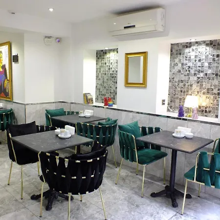 Apartamento Picasso Estambul